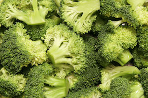 1280px-Broccoli bunches