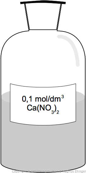 B) 0,1M kalciumnitrat